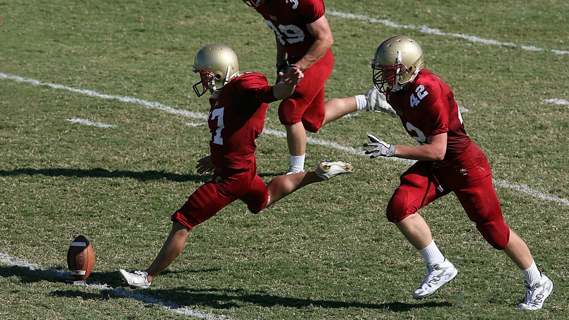 校园足球未形成阶段性成长体系,校园足球现阶段问题
